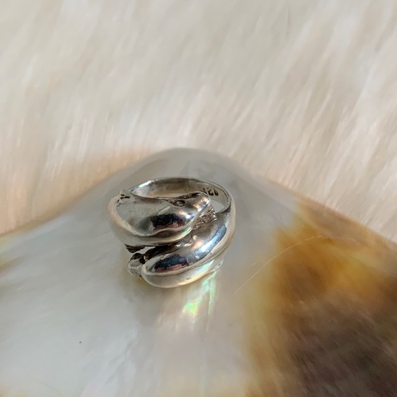 Vintage sterling silver double dolphin ring - Picture 1 of 9